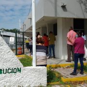 Carmelitas inconformes por el alto costo de energía eléctrica