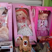 Reyes Magos compraron juguetes económicos