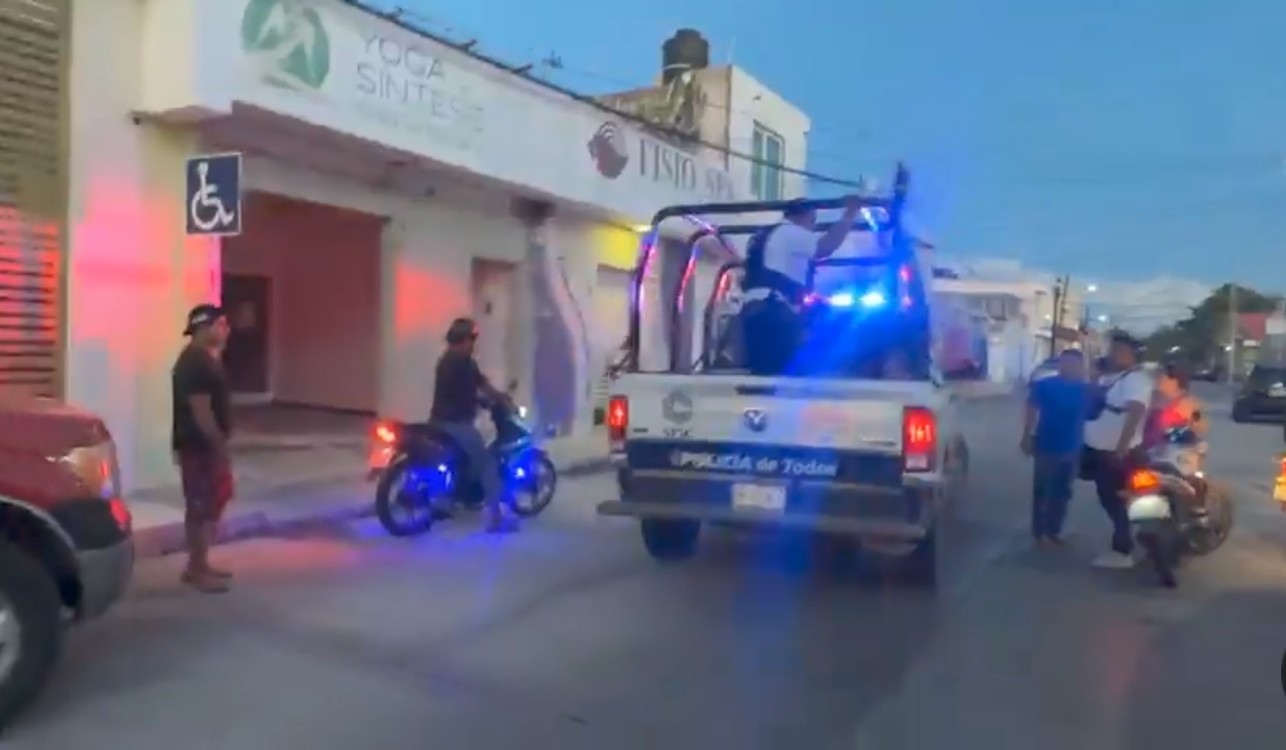 Mujer enferma de sus facultades agresiva y robachicos