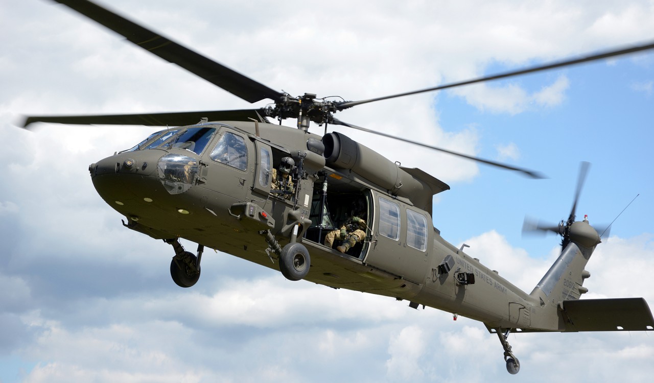 El accidente entre un avión de pasajeros y un helicóptero