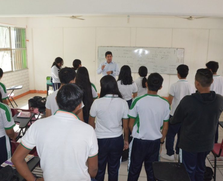 Más de 514 mil estudiantes en Tabasco regresan a clases