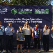Con entusiasmo y participación arrancó el Mega operativo de limpieza en Mérida