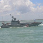 Vigilancia marina emprende cacería contra pescadores ribereños