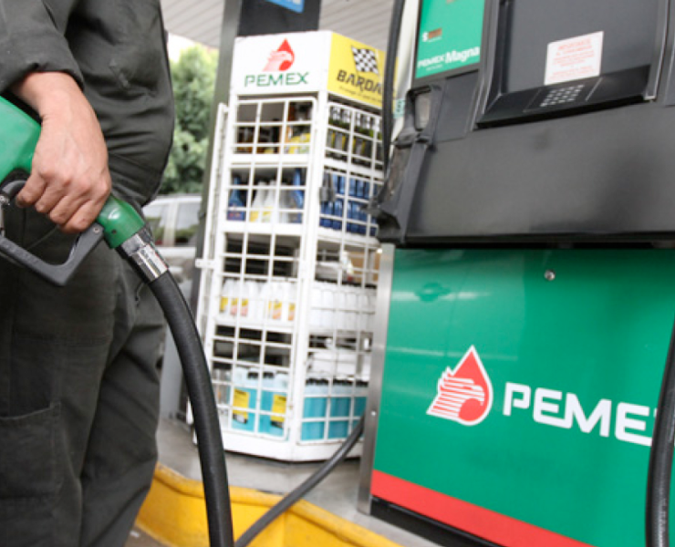Gobierno de Sheinbaum y gasolineros alcanzan acuerdo sobre precio de combustibles