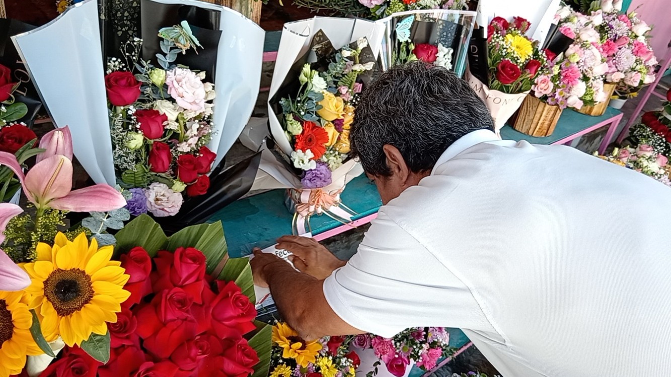 Profeco verificó precios en comercios en este Día de San Valentín