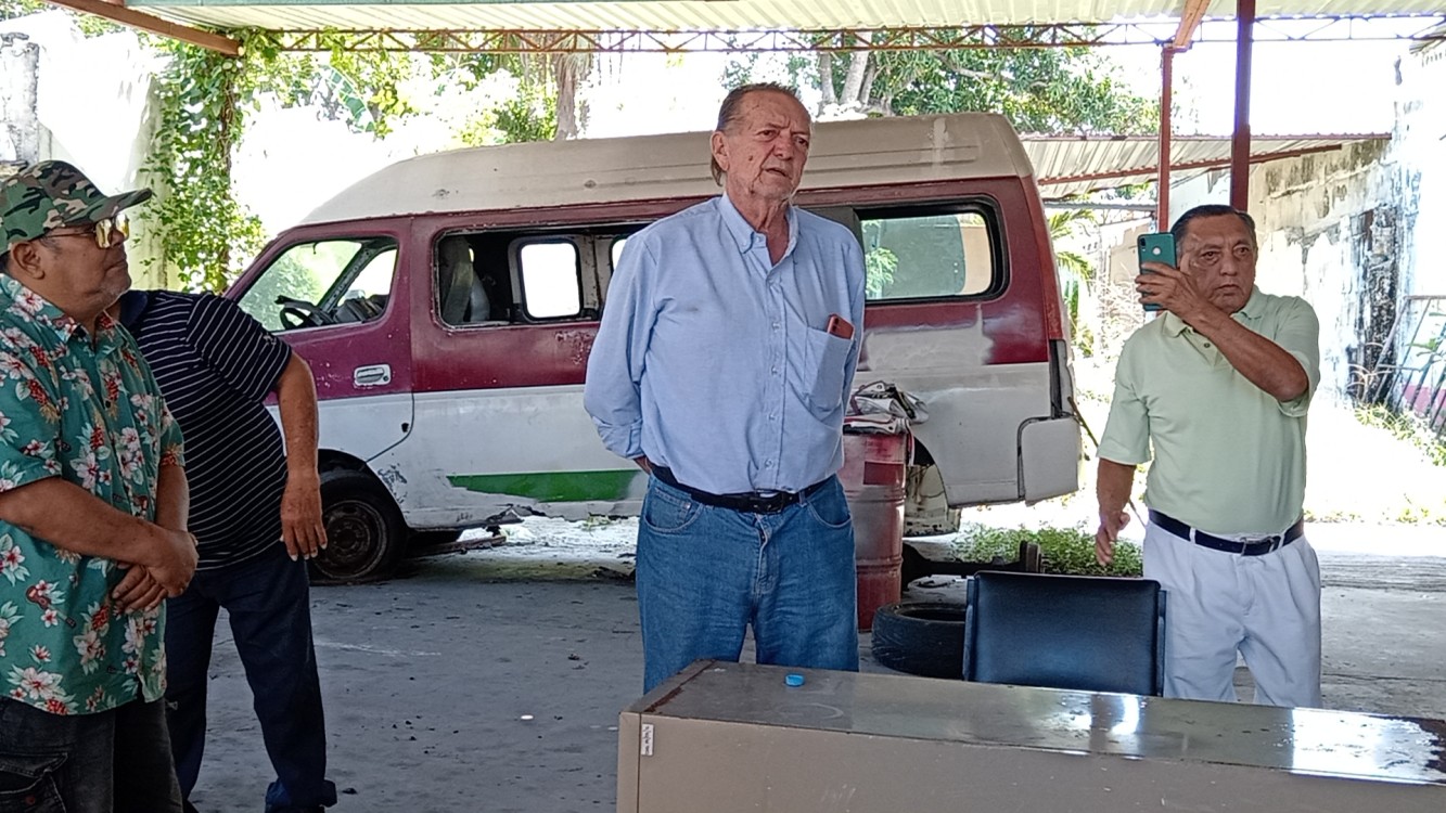 Líder taxista sin voz de convocatoria