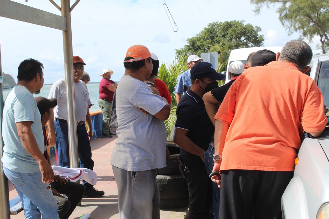 Taxistas violentan las leyes porque piensan que dominan al gobierno