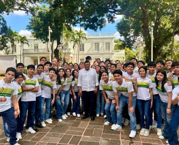 Jardín Blancas Mariposas en la Quinta Grijalva