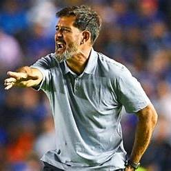 Gustavo Lema se va de Pumas, dejando al equipo en décimo segundo lugar de la tabla general, fuera de liguilla directa o Play In.