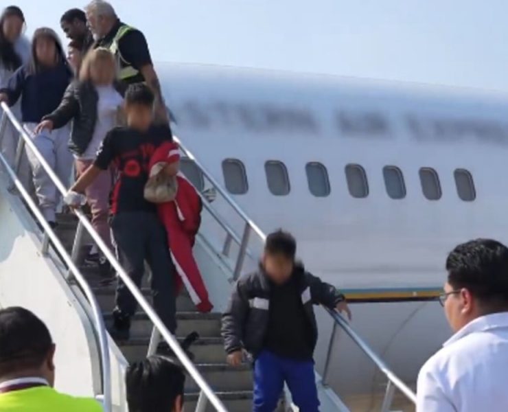 Llegaron a Tabasco 130 mexicanos deportados de EE.UU.