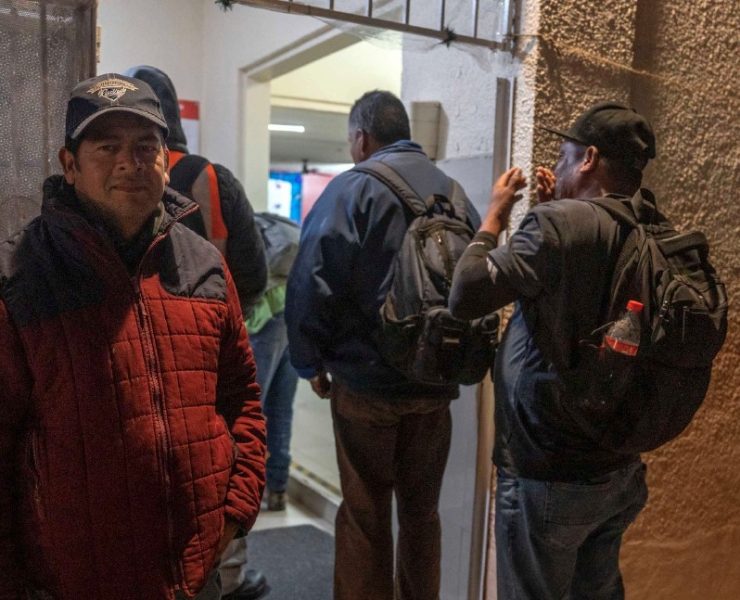 Tres Yucatecos deportados de Estados Unidos buscan nuevas oportunidades