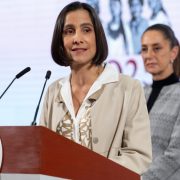 Sheinbaum refuerza estrategia para estabilizar precio de la gasolina