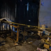 prenden fuego cerca de la casa del agresor de una perrita