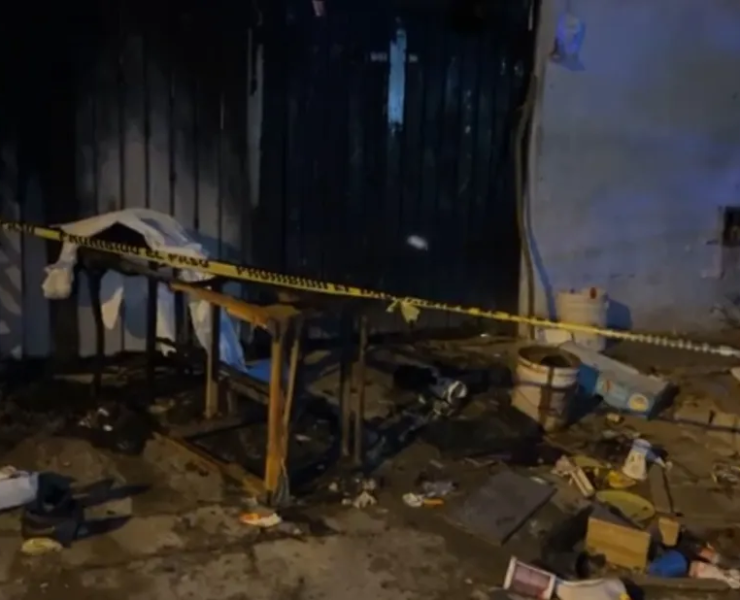 prenden fuego cerca de la casa del agresor de una perrita