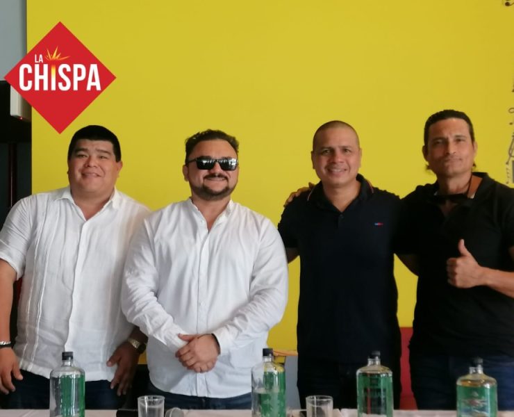 Presentación de la Primera Escuela de Motociclismo "Kukulkán Maya Racing Team" en la Unidad Deportiva Inalámbrica