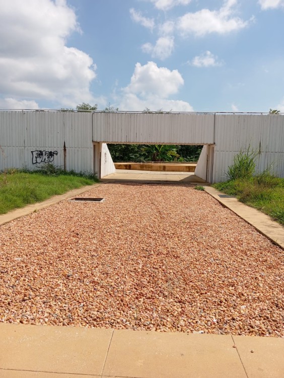 GRAFI – CASOS: La colonia Atasta abandonada