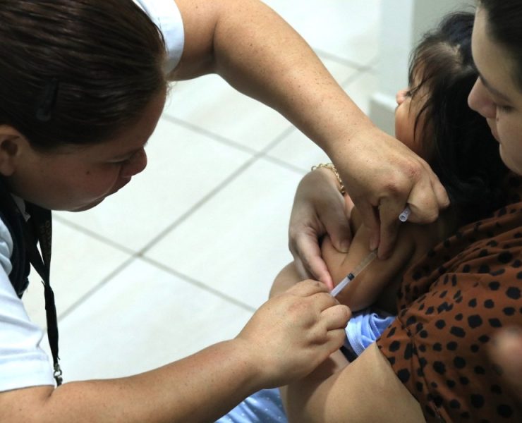 Avance del 90% lleva el Programa de Vacunación Universal 2025