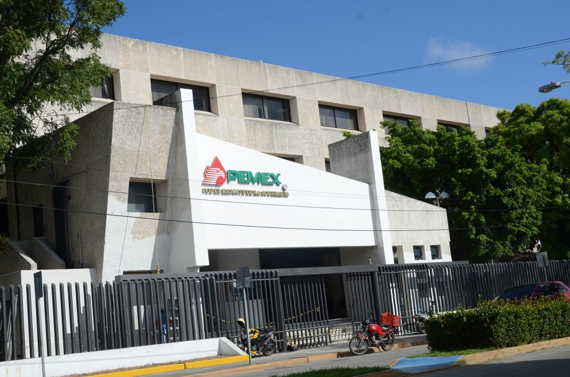 Empresarios de Ciudad del Carmen esperan pago de Pemex