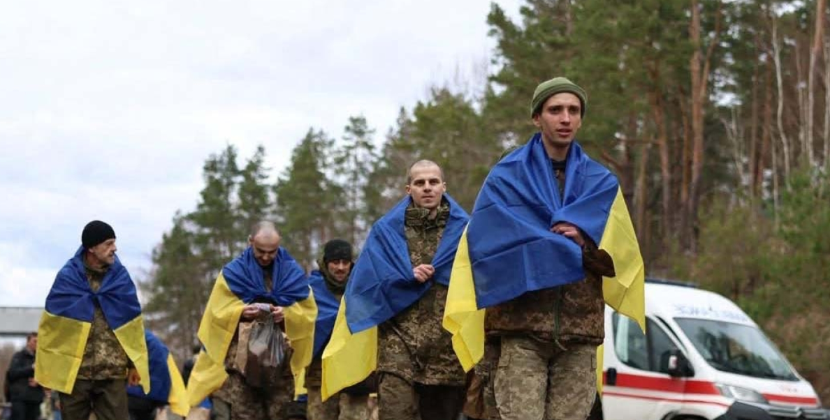 Un paso significativo en la guerra: el intercambio de prisioneros