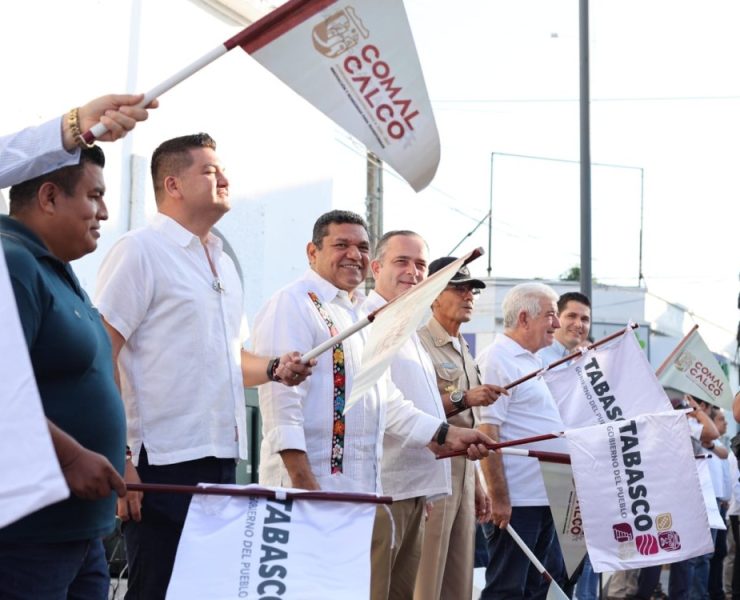 Entregan primer paquete de obras para Comalcalco