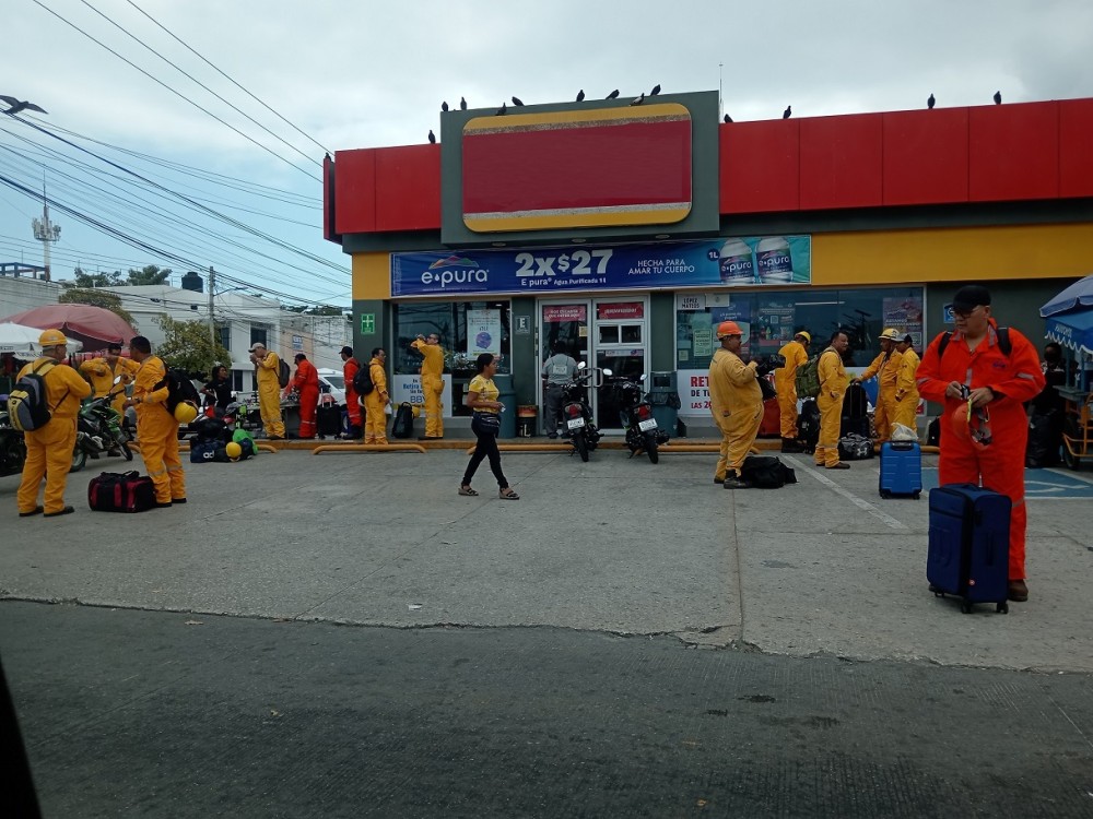 Petroleros piden a Pemex el cumplimiento del pacto contractual