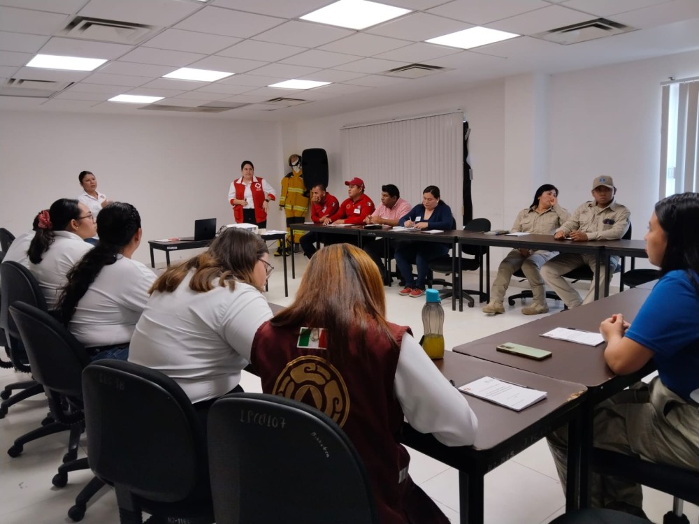 IPCET emprende capacitación en gestión 