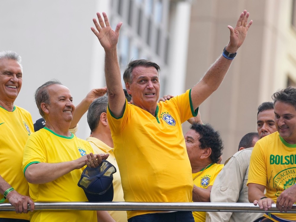 Los cargos que enfrenta Bolsonaro