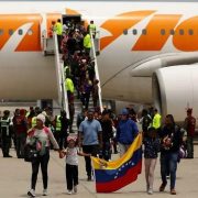¡Vuelven a casa! Llegan a Venezuela más de 300 repatriados