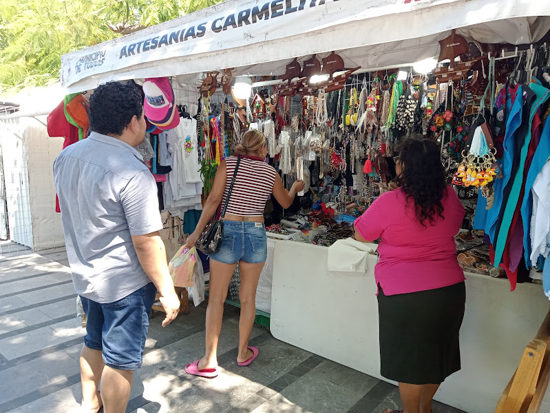 Avanza construcción del mercado de Artesanías