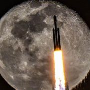 Nave espacial privada en la Luna. Alunizaje exitoso de Firefly