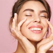 Tips Caseros para la Piel Grasa: Secretos para Combatir el Brillo