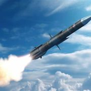 Hutíes atacan un aeropuerto en Israel en una nueva ofensiva