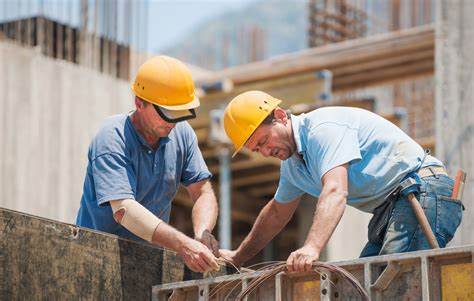 2. Sector de la Construcción: Riesgos y Alta Incertidumbre