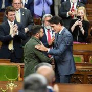 Canadá apoya a Ucrania y le advierte sobre Rusia y EU