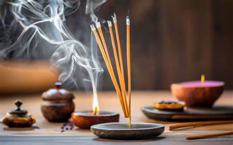 3. Salvia Blanca: Purificación y serenidad