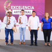 Otorgan premios a la excelencia artesanal en Tabasco