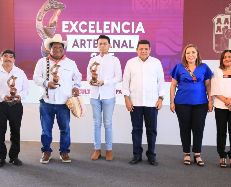 Otorgan premios a la excelencia artesanal en Tabasco