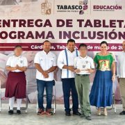 Programa de Inclusión Digital en municipios de la Chontalpa