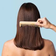 Los Mejores Tips Caseros para Cuidar tu Cabello y verlo Radiante