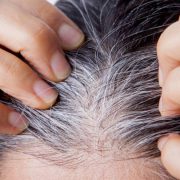 ¿Cómo eliminar las canas? Investigadores de Japón hablan