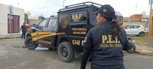 Elementos de la Secretaría de Seguridad Pública del Estado de Yucatán, llegaron a donde se encontraba la unidad de Va y Ven, donde un sujeto altero el orden