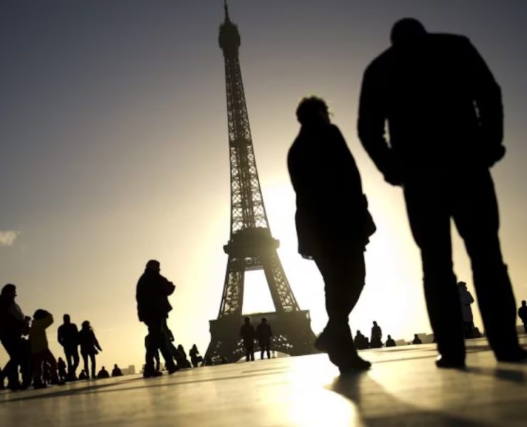 ¡Francia Prepara Manual de Supervivencia! ¿Esperan lo peor?