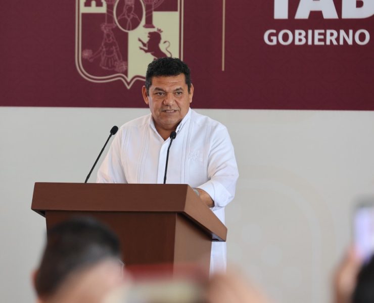 Temporal y controlado aumento al desfogue de Peñitas