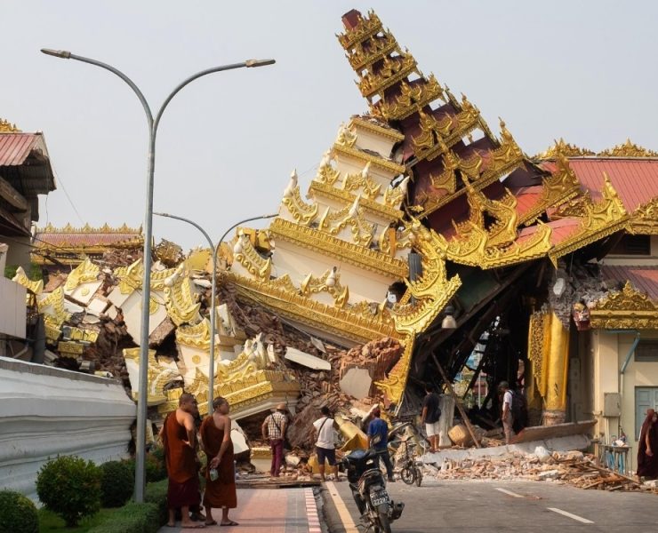 Tragedia en Myanmar más de mil muertos por poderoso terremoto