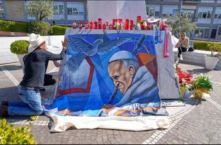 ¡Buenas noticias! Vaticano informó que el papa Francisco tuvo una noche “tranquila”