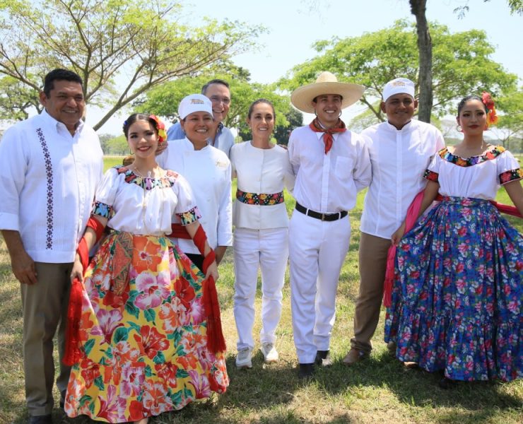 Constata Claudia Sheinbaum la grandeza del campo tabasqueño