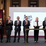 Sheinbaum impulsa justicia social y decreta beneficios para trabajadores con créditos impagables de FOVISSSTE