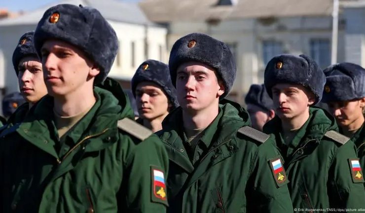 Rusia lanza campaña de reclutamiento masiva: ¿Qué significa?