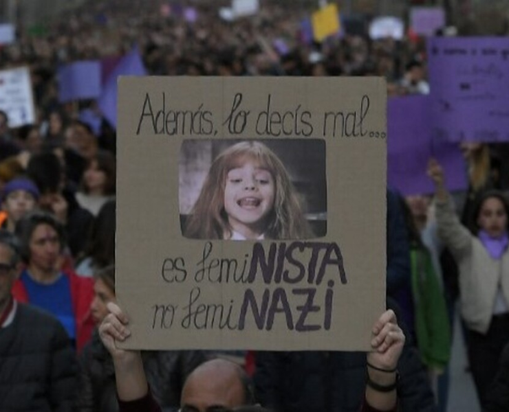 Feminazi: El término que busca desacreditar el feminismo