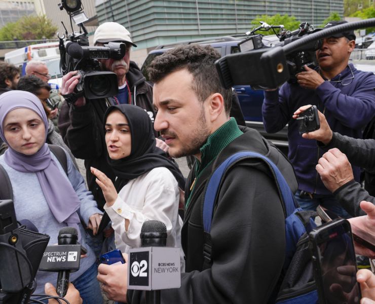 Arrestan a líder estudiantil de protestas propalestinas